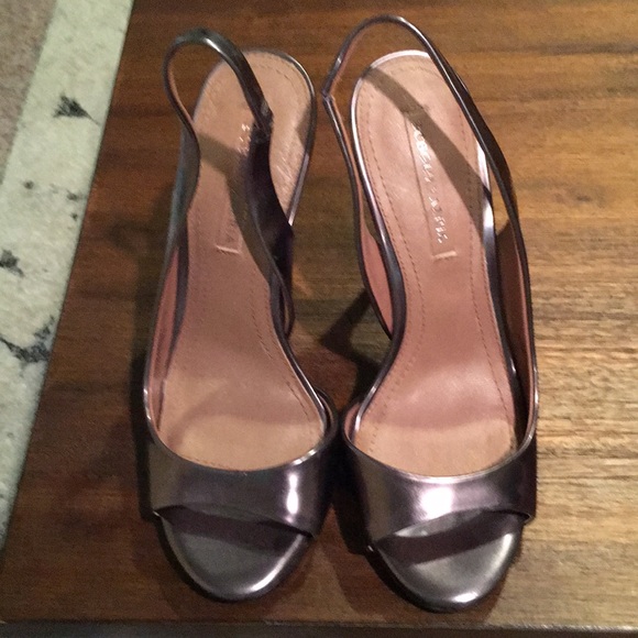 NWOT BCBG Dark silver w/ gold heels. - Picture 2 of 5